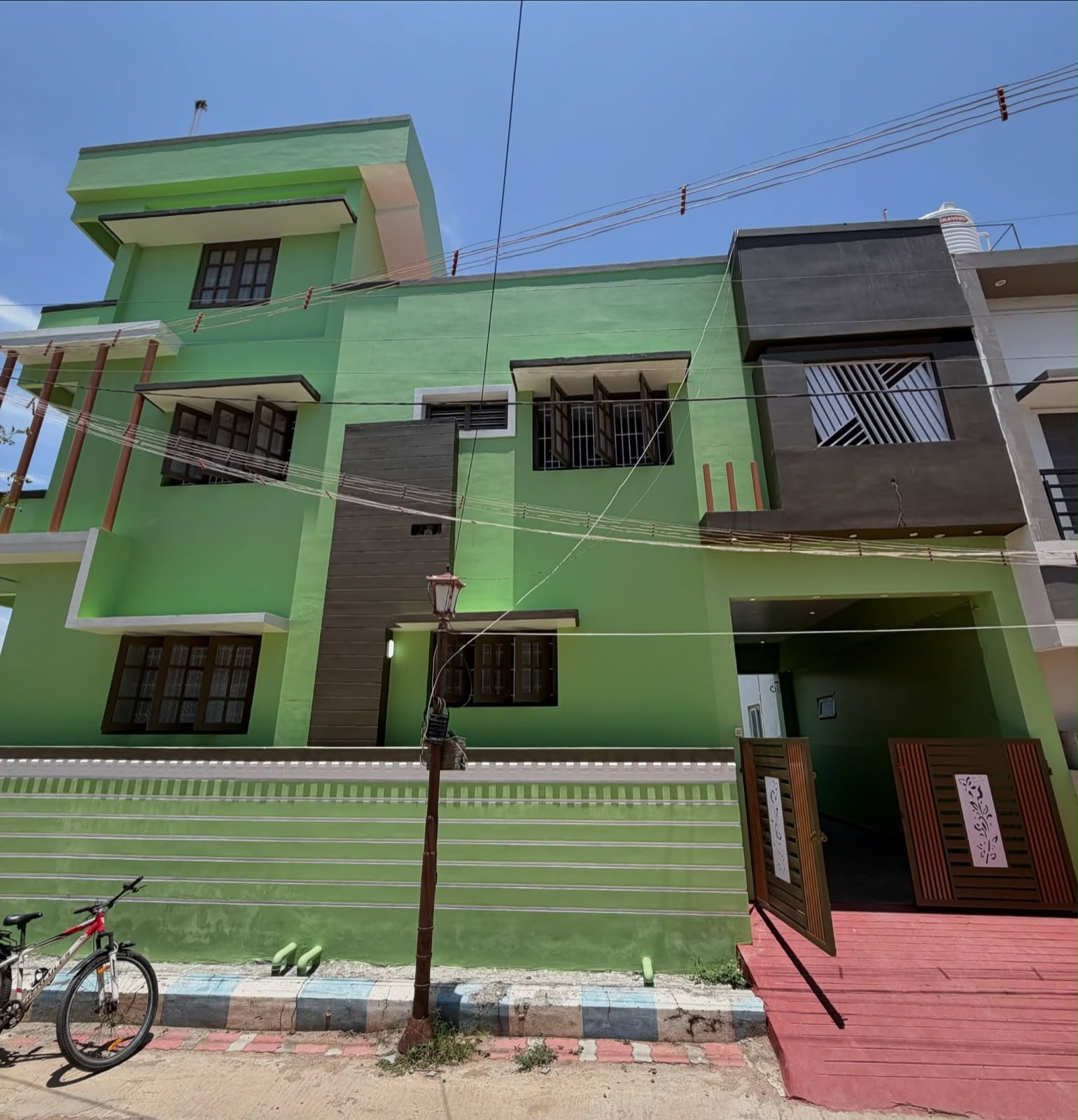 SEMI- FURNISHED 4BHK INDEPENDENT HOUSE
